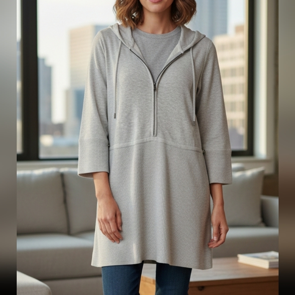 WinterSilks Light Gray Knit Top Size M